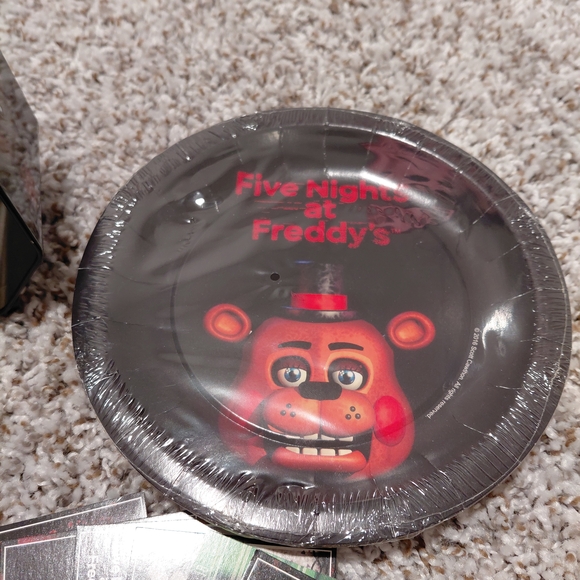Five Nights at Freddy's Collector's Card Game Set - Picture 3 of 6